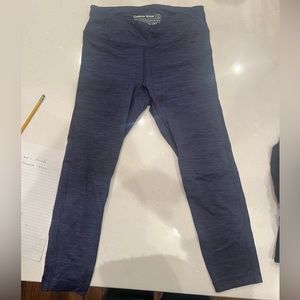 Navy OV Warm Up Cropped Leggings size S